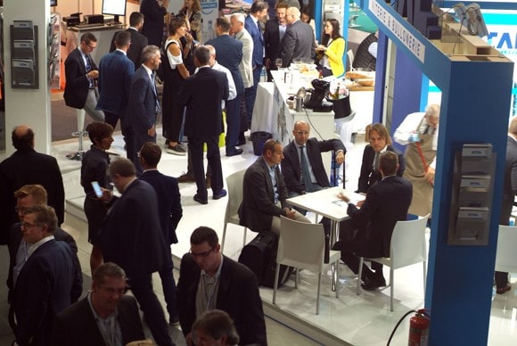 Scatto fiera fastener fair italy