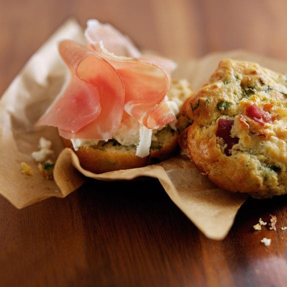 Parma-Ham-Parmesan-Spinach-and-Basil-Muffins consorzio prosciutto di parma