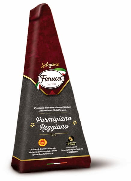 ParmigianoReggian-fiorucci formaggio parmigiano reggiano, cesare fiorucci