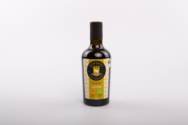 olio d'oliva dop, sicilyanu food excellence