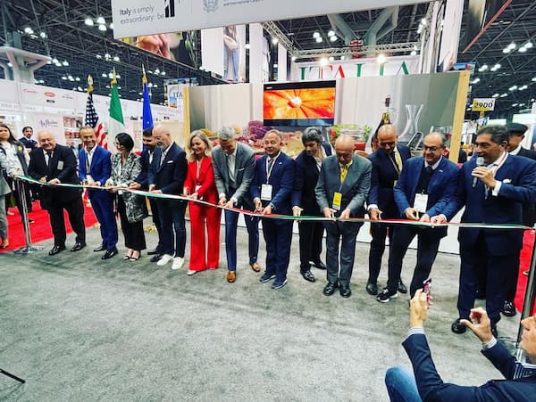 SFFS_Italian_Pavilion_Ribbon_Cutting SFFS Italian Pavilion Ribbon Cutting