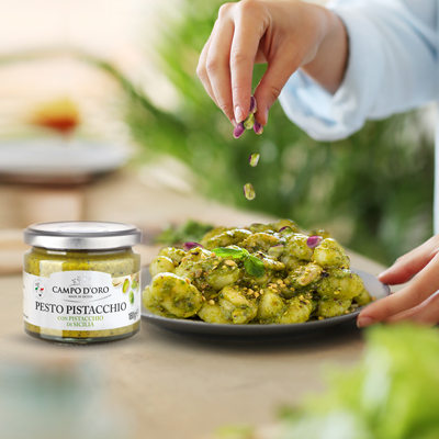 Campodoro-pesto-pistacchio-ambientata Campo D'Oro, pesto di pistacchi